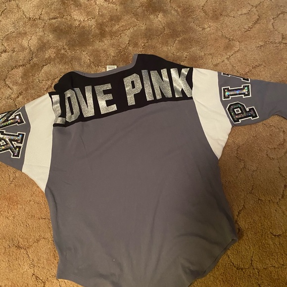 Pink shirt - Picture 3 of 4